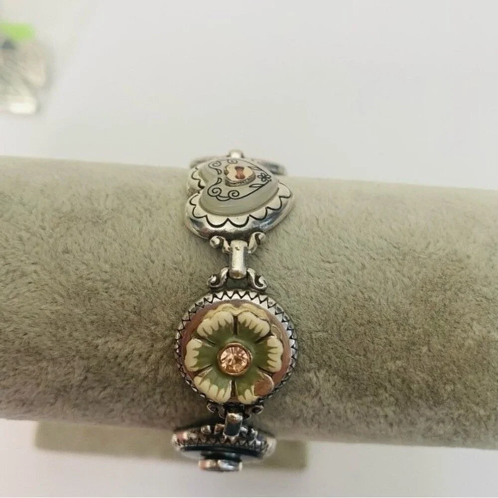 Brighton Stitch in Time Mother of Pearl Heart Charm Rare Bracelet - Picture 5 of 7